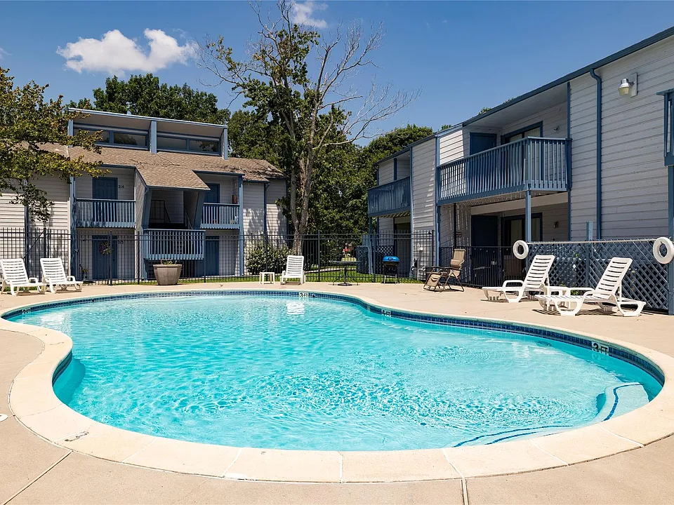 13155 Walden Rd #202