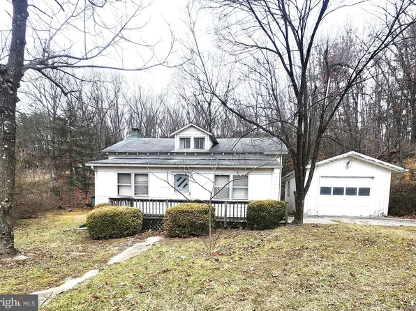 12231 Northwestern Pike, Augusta, WV 26704