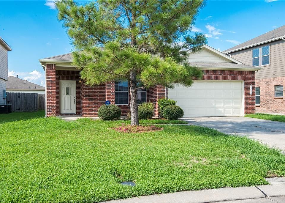 1st image of 19510 Dusty Yaupon Ln