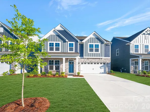 1317 Fremont Dr, Wingate, NC 28174