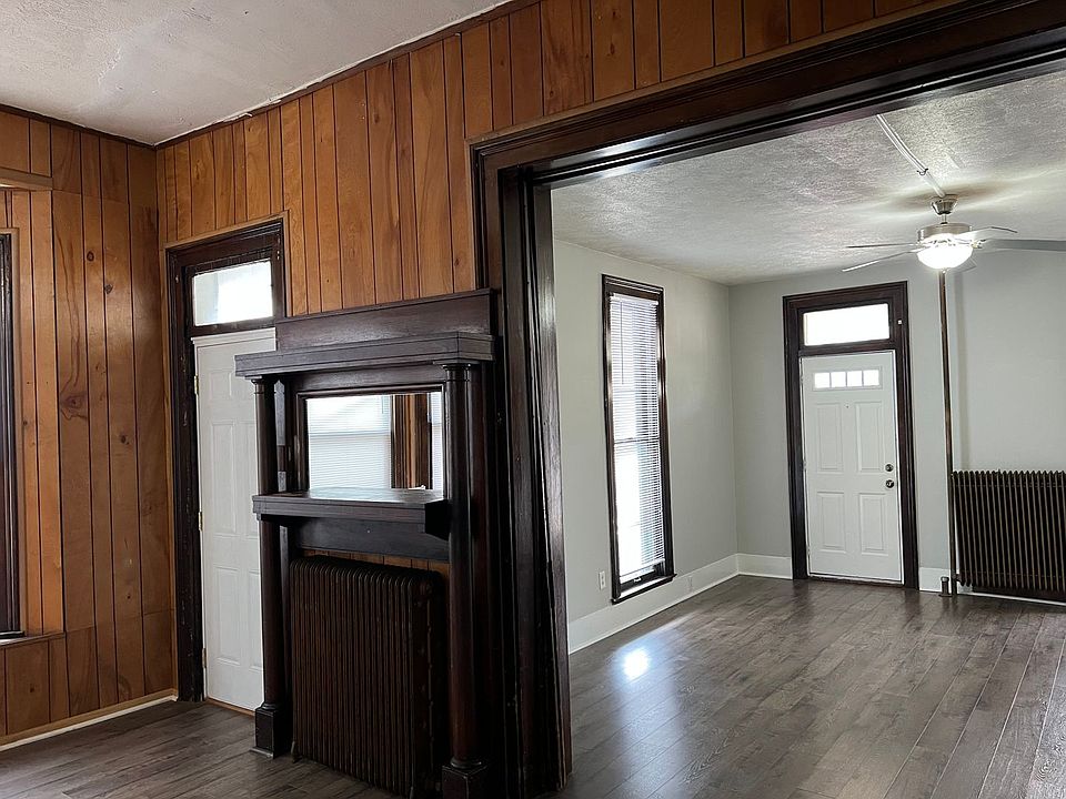 618 S Center Street Apartment Rentals Terre Haute, IN Zillow