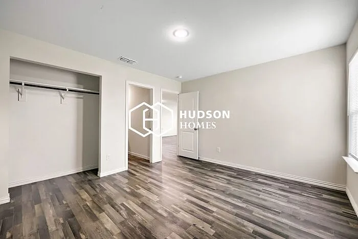 608 E 12th Ave — Photo 9