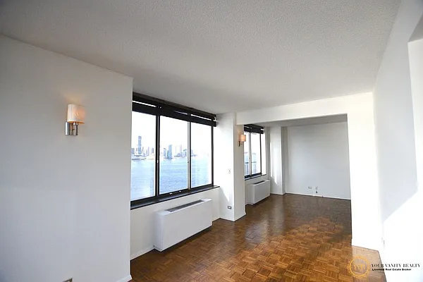 Rented by Your Vanity Realty | media 3