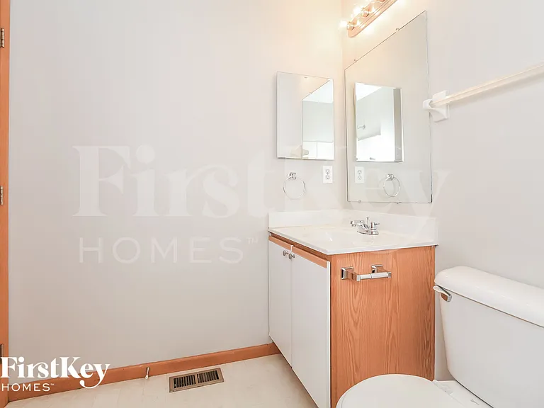 330 Heftner Cir — Photo 10