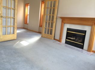 71 Saratoga Ave, Waterford, NY 12188
