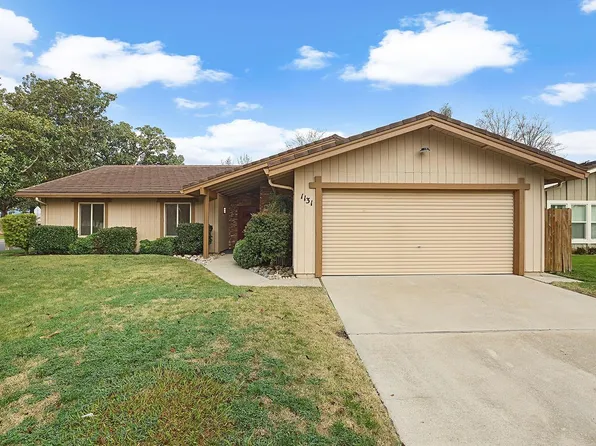 1131 Sunnyoak Way, Stockton, CA 95209