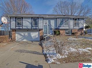 12743 S 38th St, Bellevue, NE 68123