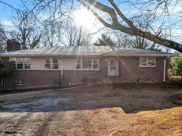 107 Yorkshire Dr, Greenville, SC 29615