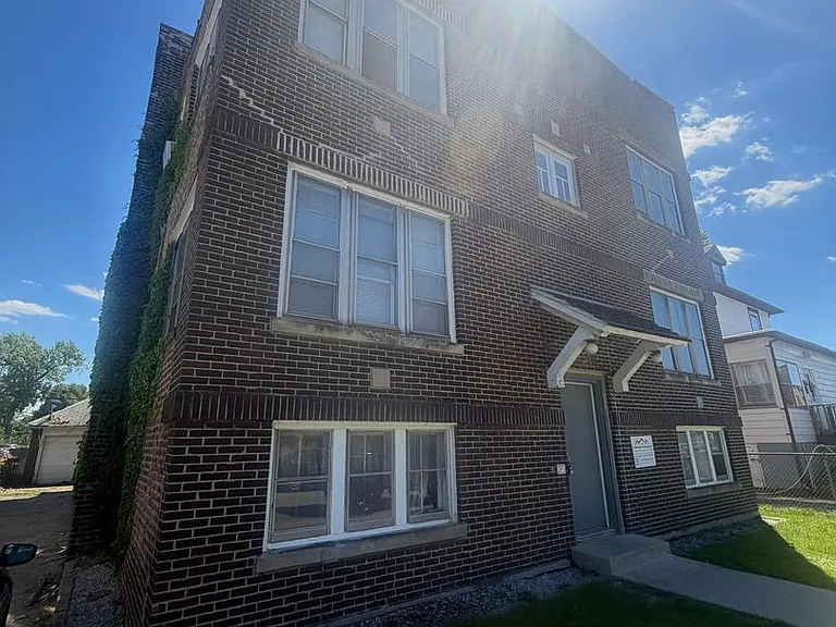 258 Carroll St — Photo 2