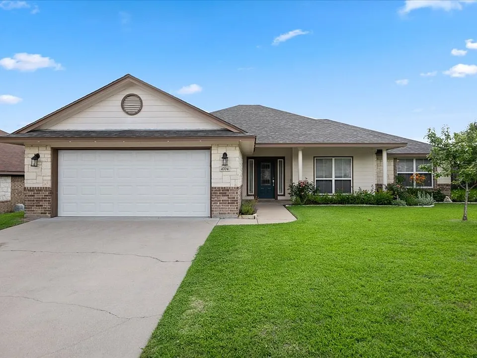 4704 Bear River Trl