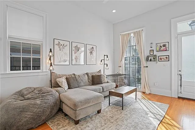 1809 Carondelet St #1809 — Photo 6