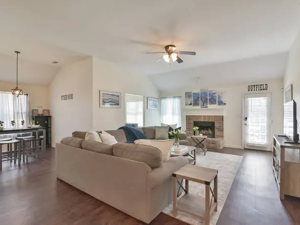 4514 Ridgeway Dr #Id1301579p, Mansfield, TX 76063