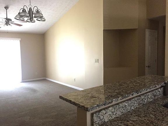 5th image of 6415 Meadowfield Dr