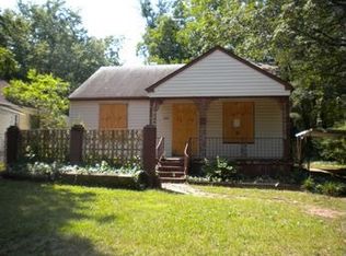 1314 Belleauwood St, Winston Salem, NC 27107