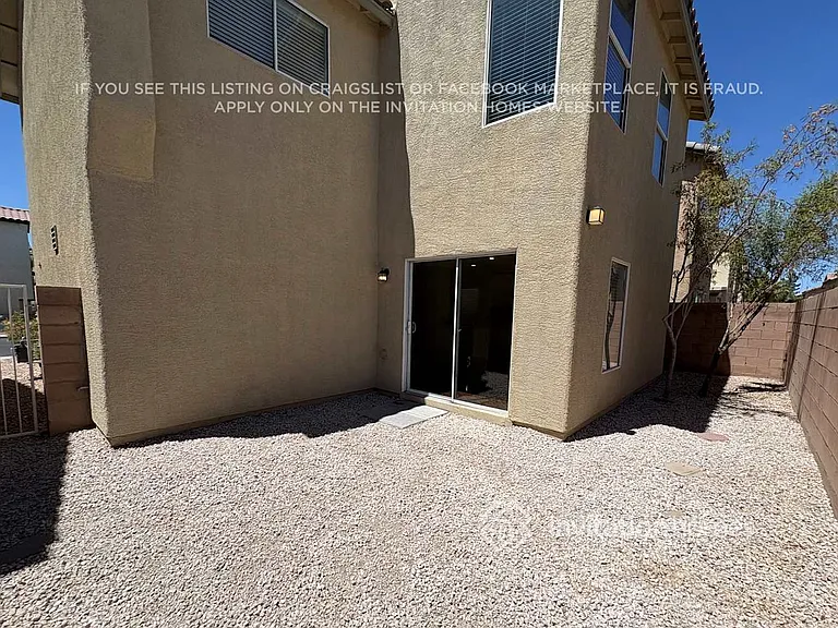 8392 Bismark Sapphire St — Photo 12