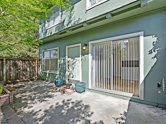 4th image of 1645 Kentfield Ave
