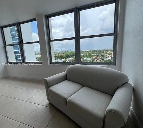 3rd image of 2899 Collins Ave APT 1650