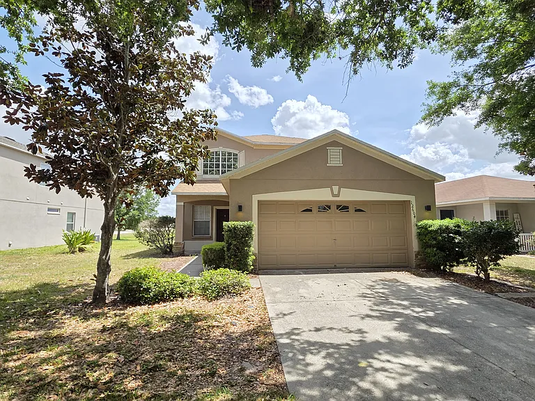 12604 Montford Ln — Photo 21