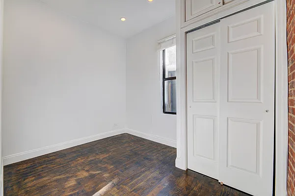 Rented by REAL New York | media 4