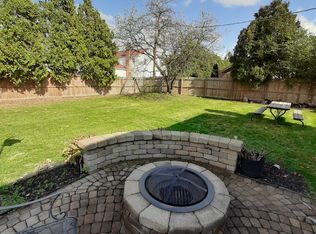 2826 Folkstone Rd, Columbus, OH 43220