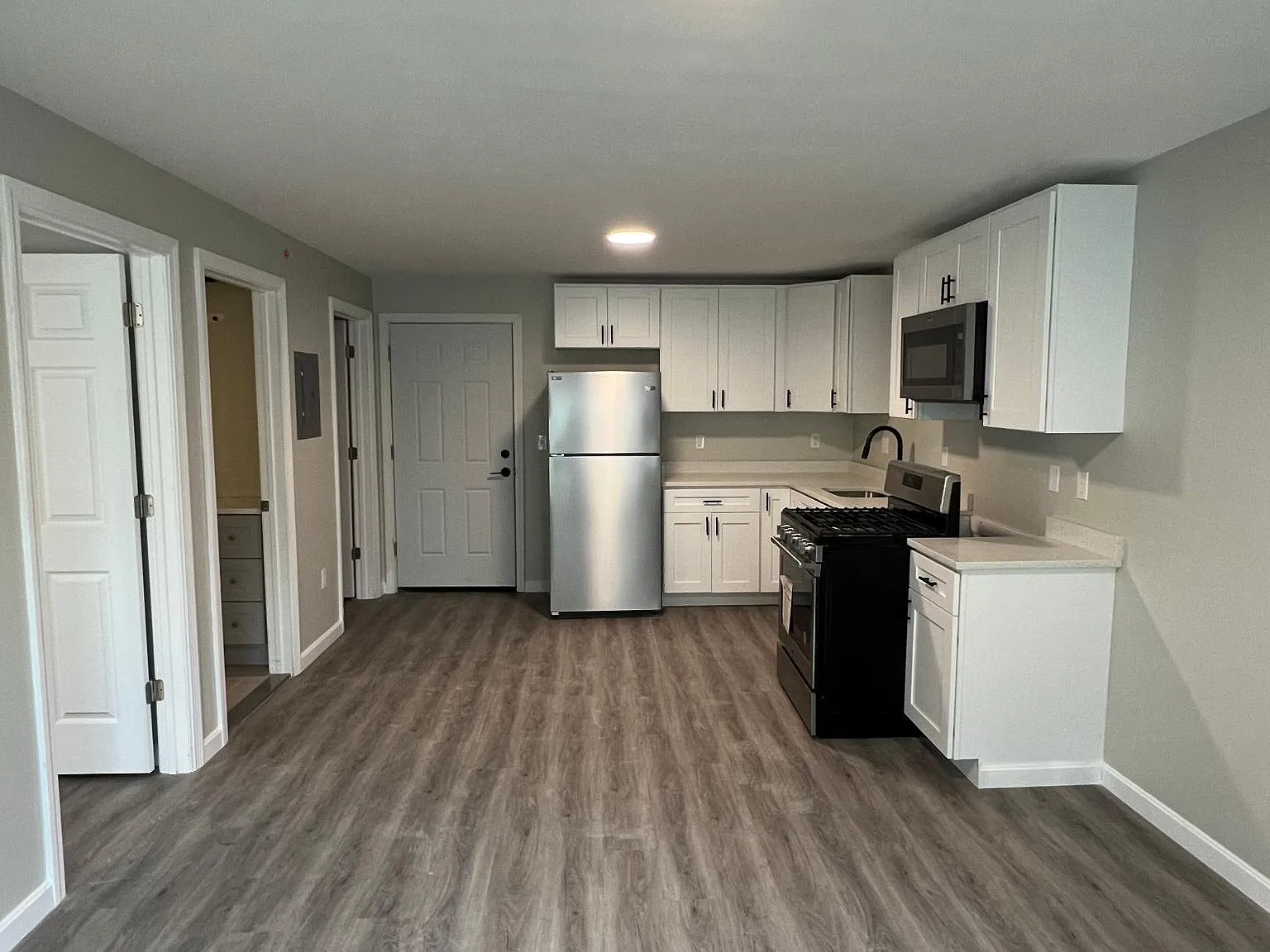 1 bed, 600 sqft, $1,650 — Photo 3