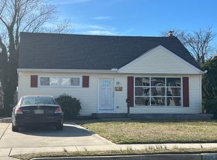 210 Tansboro Rd, Berlin, NJ 08009