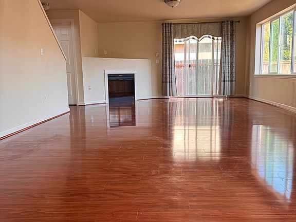 2nd image of 11611 3rd Avenue Ct E