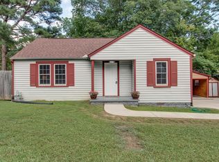 605 Oak St, Manchester, TN 37355