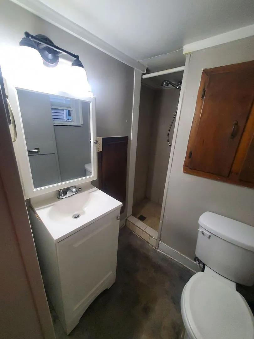 2056 S 5th Pl. (3 Unit) — Photo 4