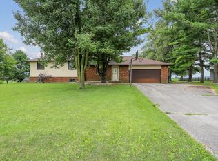 3205 Meridian Dr, Champaign, IL 61822