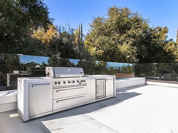 4th image of 4622 Caritina Dr