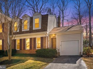 5907 Wood Sorrels Ct, Burke, VA 22015