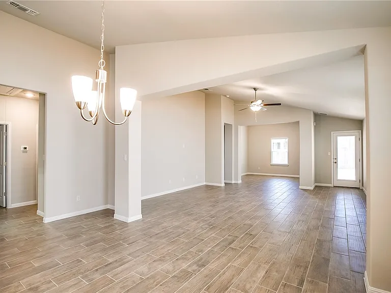 140 Bright Star Ln — Photo 17