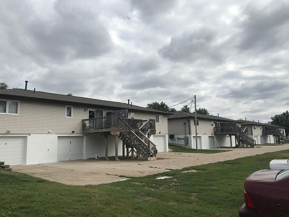 2nd image of 220 N 1st St #4