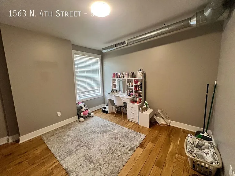 1563 N 4th St #5 — Photo 13