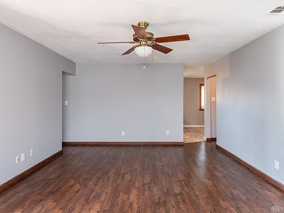 3rd image of 5741 Kendon St