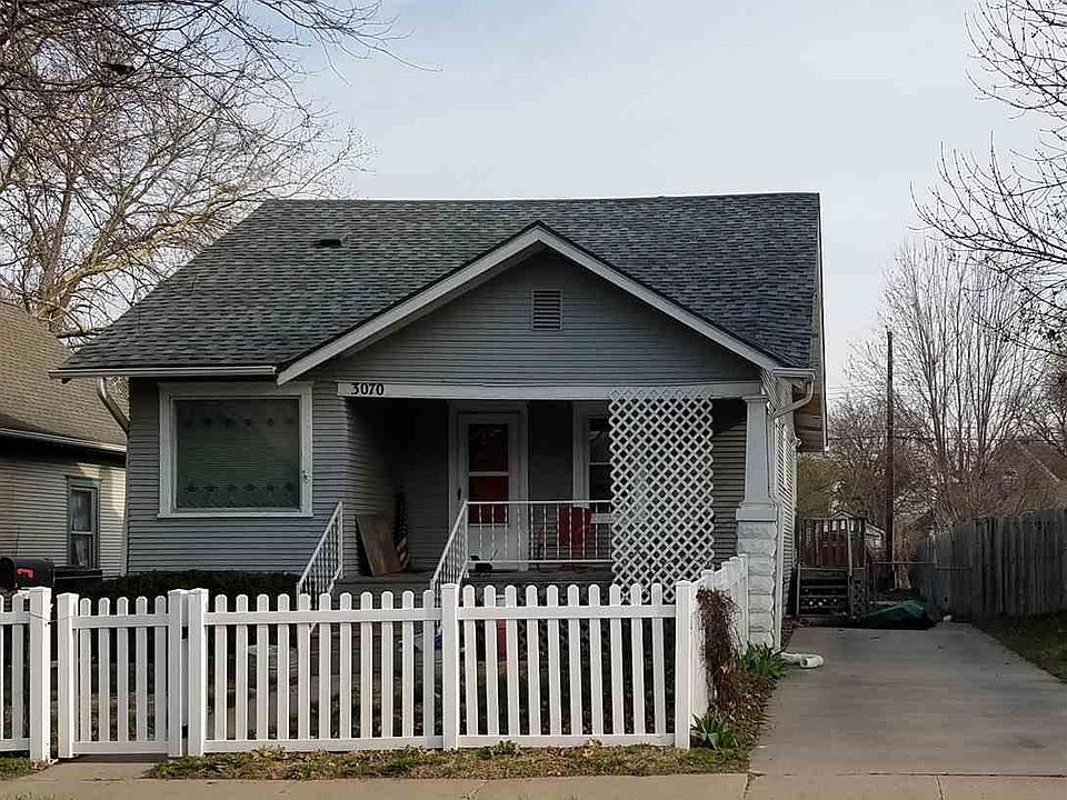 1st image of 3070 Vine St