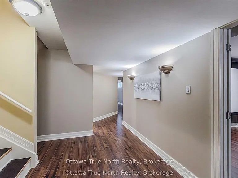 1530 Lords Manor Ln — Photo 39