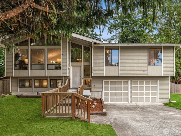 15321 Meadow Road, Lynnwood, WA 98087