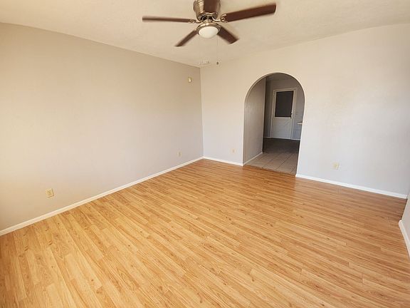 2nd image of 104 E Juniper Ave #21245279-0