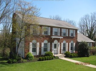 2306 Fairfax Rd, South Charleston, WV 25303