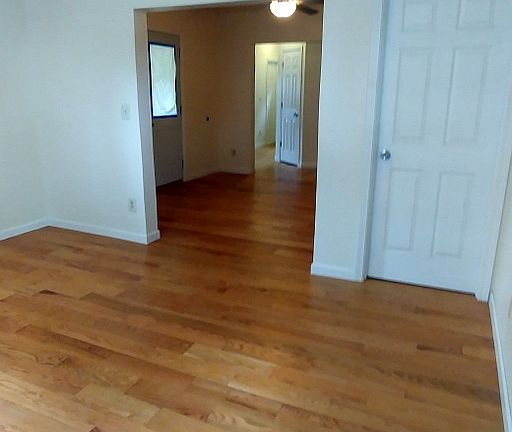 Oak Flooring on 1st Floor