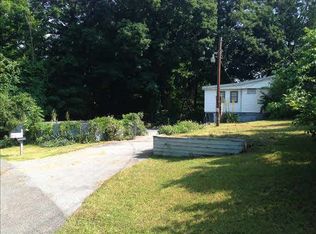 15 E Old Farm Rd, Hopewell Junction, NY 12533