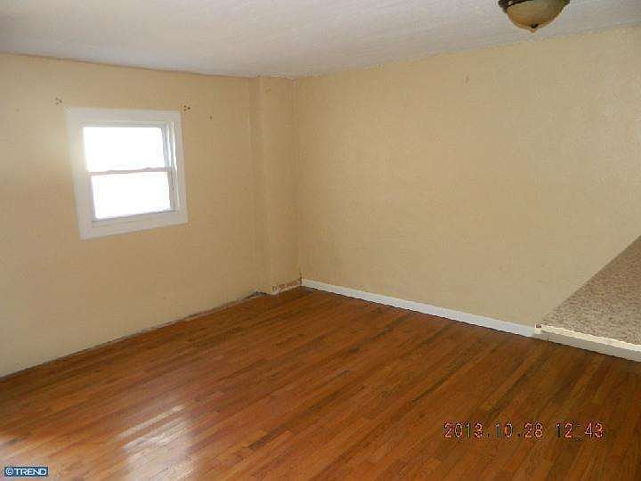 1st image of 8822 Roosevelt Blvd