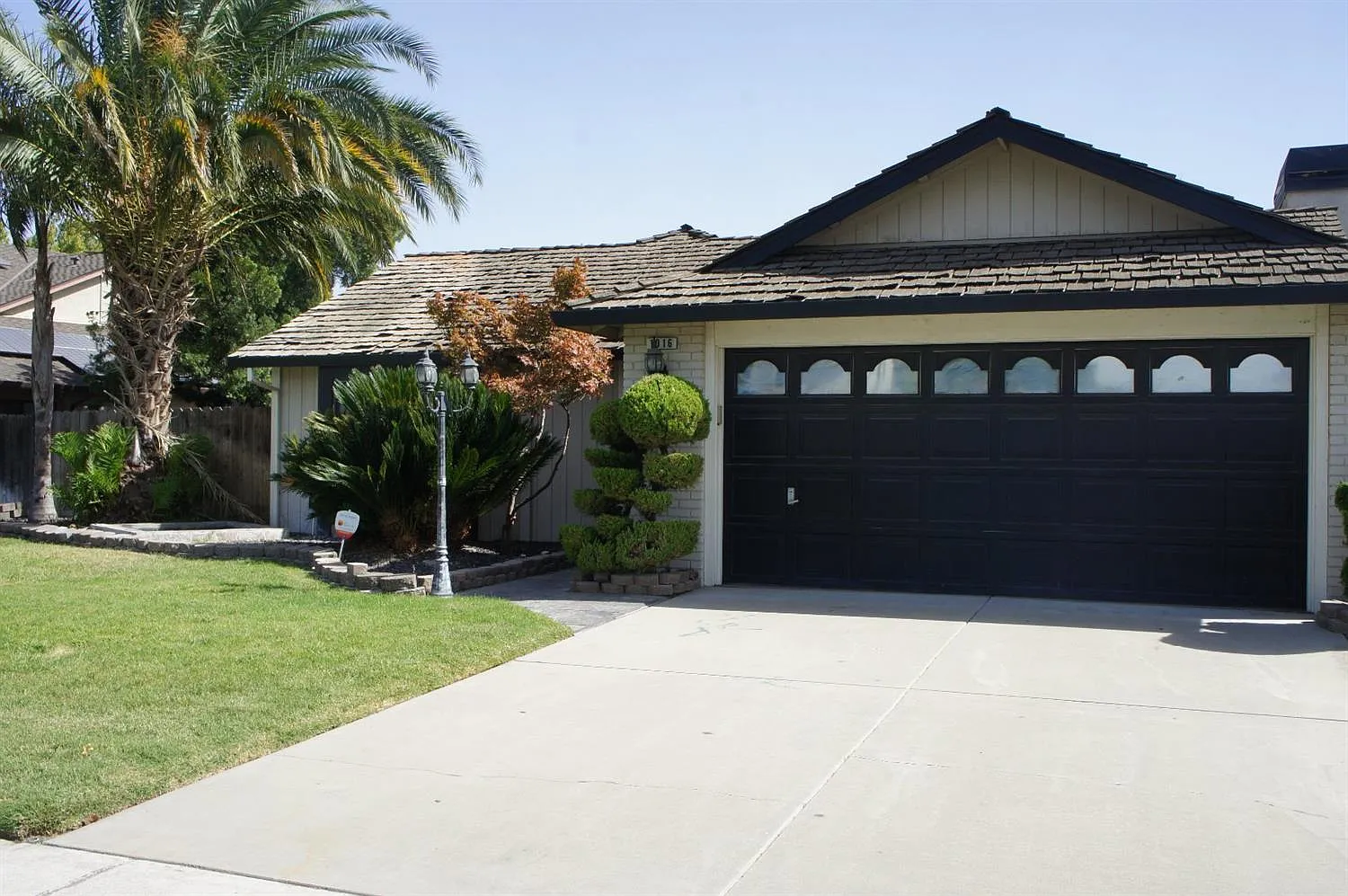 1016 Winters Dr photo 1