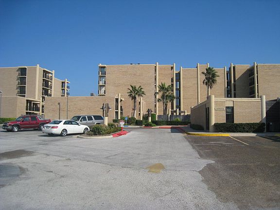 3rd image of 110 Padre Blvd #310