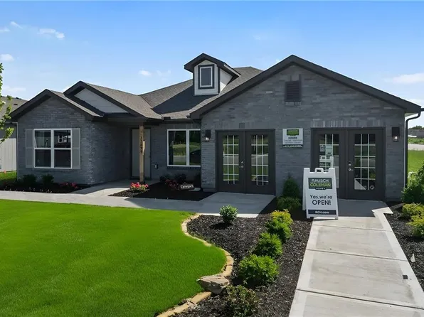 37899 W 207th Ter, Edgerton, KS 66021