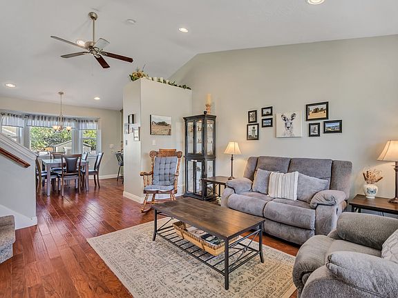 4th image of 9639 S Skye Park Rd