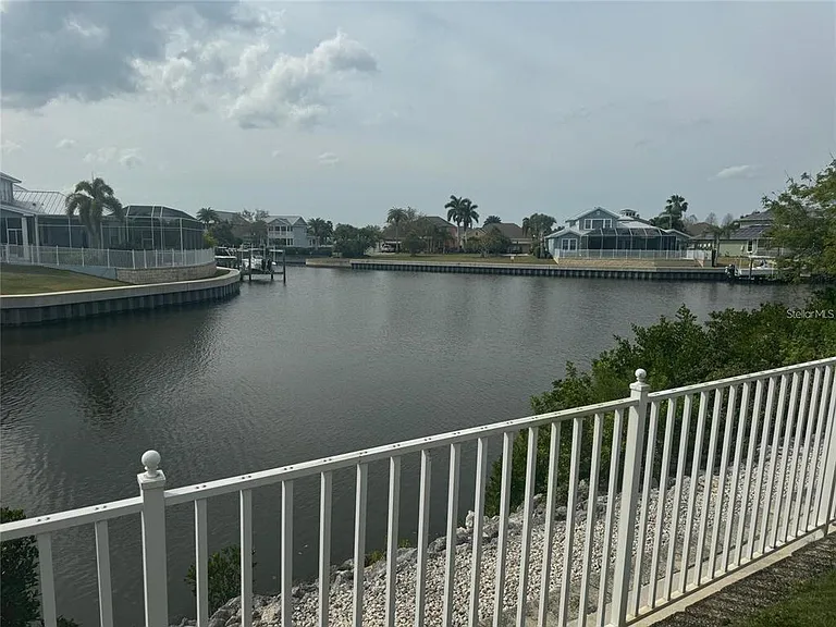5714 Tides Pl — Photo 3