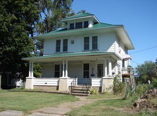 904 N Broadway St, Mount Pleasant, IA 52641